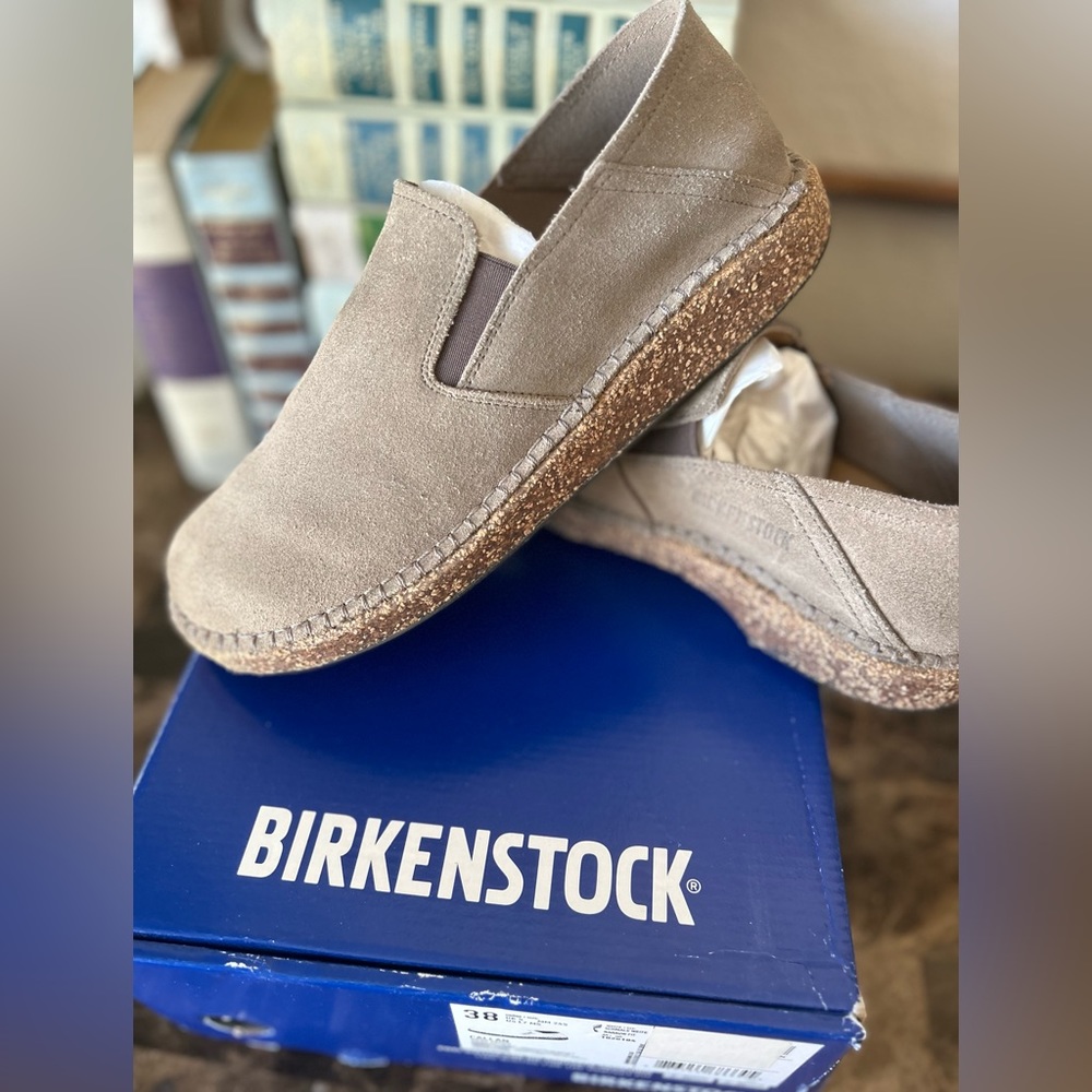 NEW PRICE!!  Birkenstock Callan, Gray Taupe, size 38
